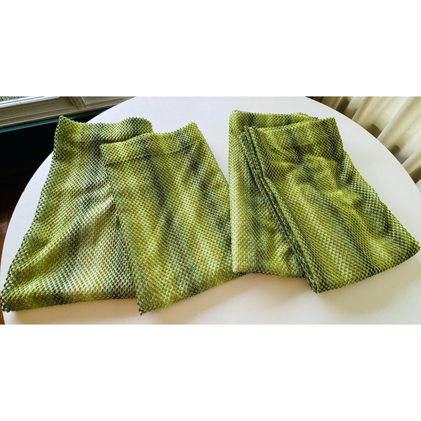 Vintage 70s curtain, green ombre effect mesh panel