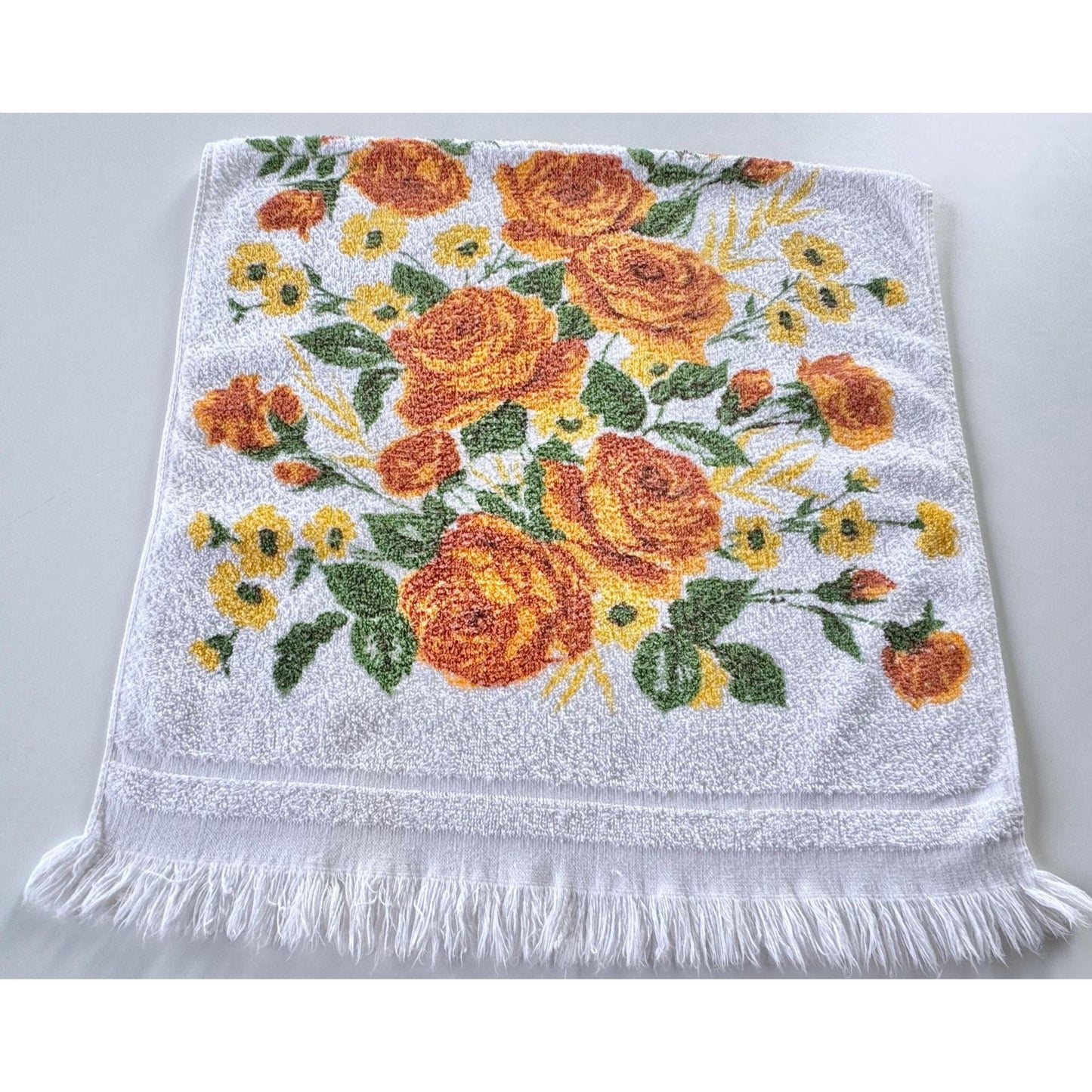 Vintage 70s bath towel, orange and yellow flowers with greenery