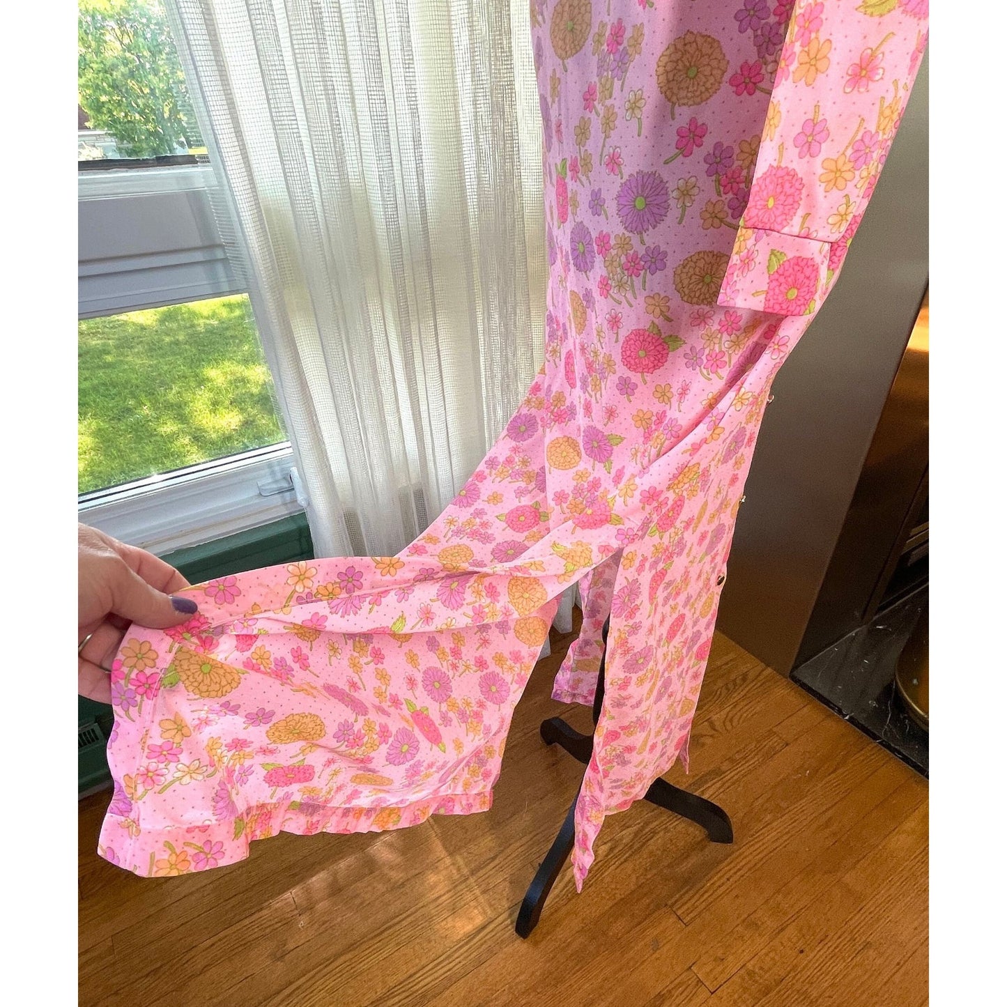 Vintage 70s maxi dress, MOD flower power, long sleeves
