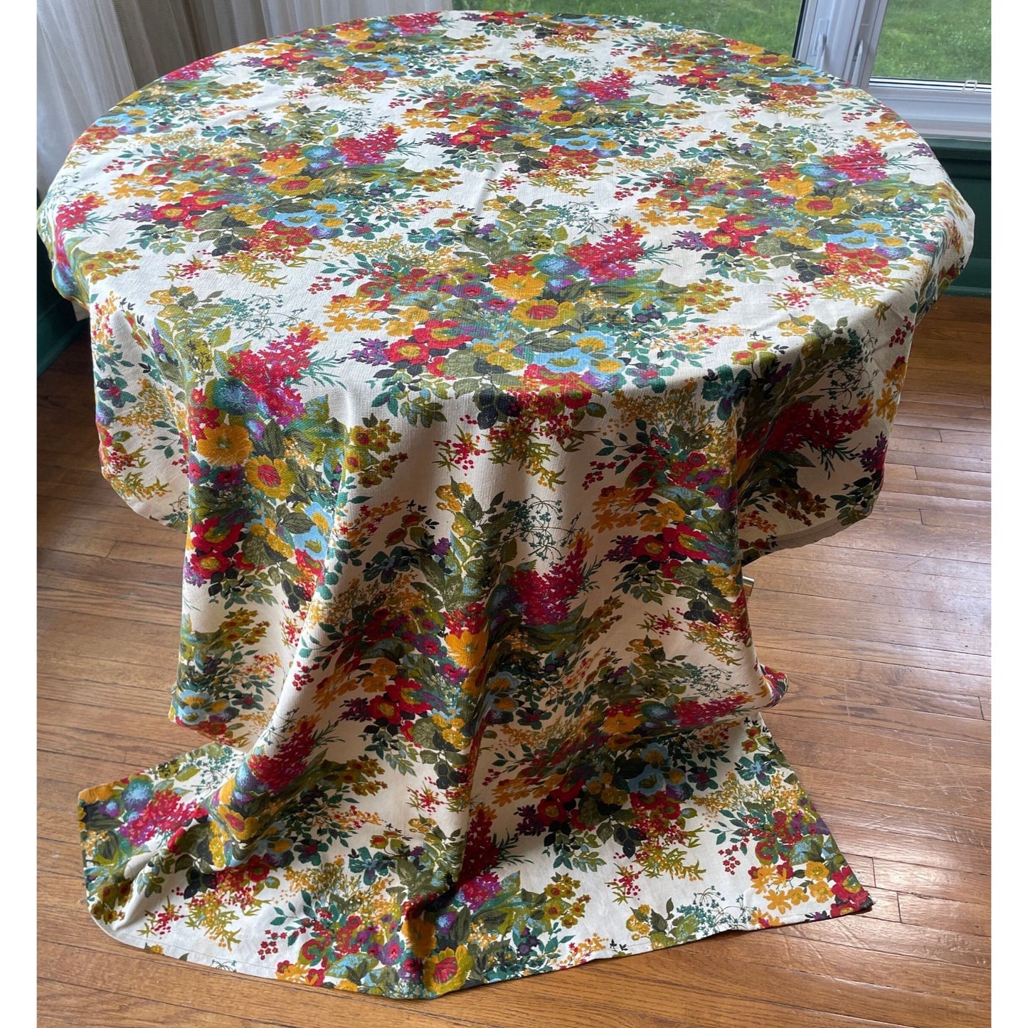 Vintage 60s floral curtain, single panel