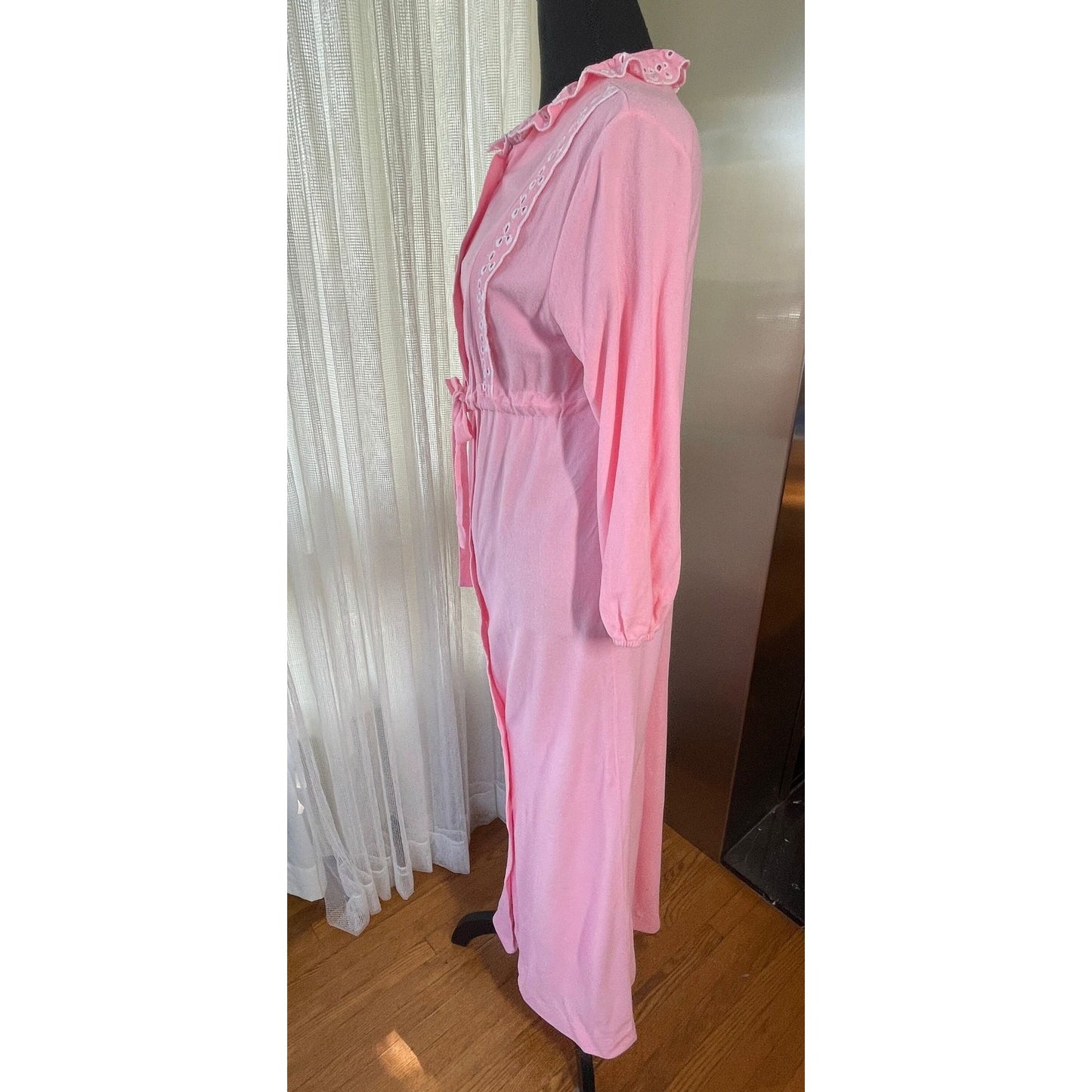 Vintage 80s robe, pink flannel, Hamilton Lingerie
