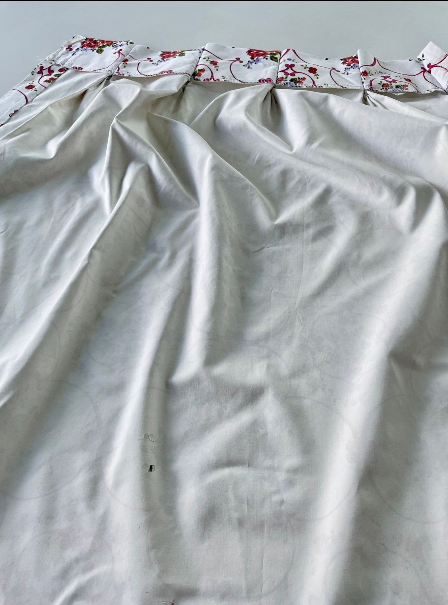 Vintage 60s pleated curtains, white pink floral, black out