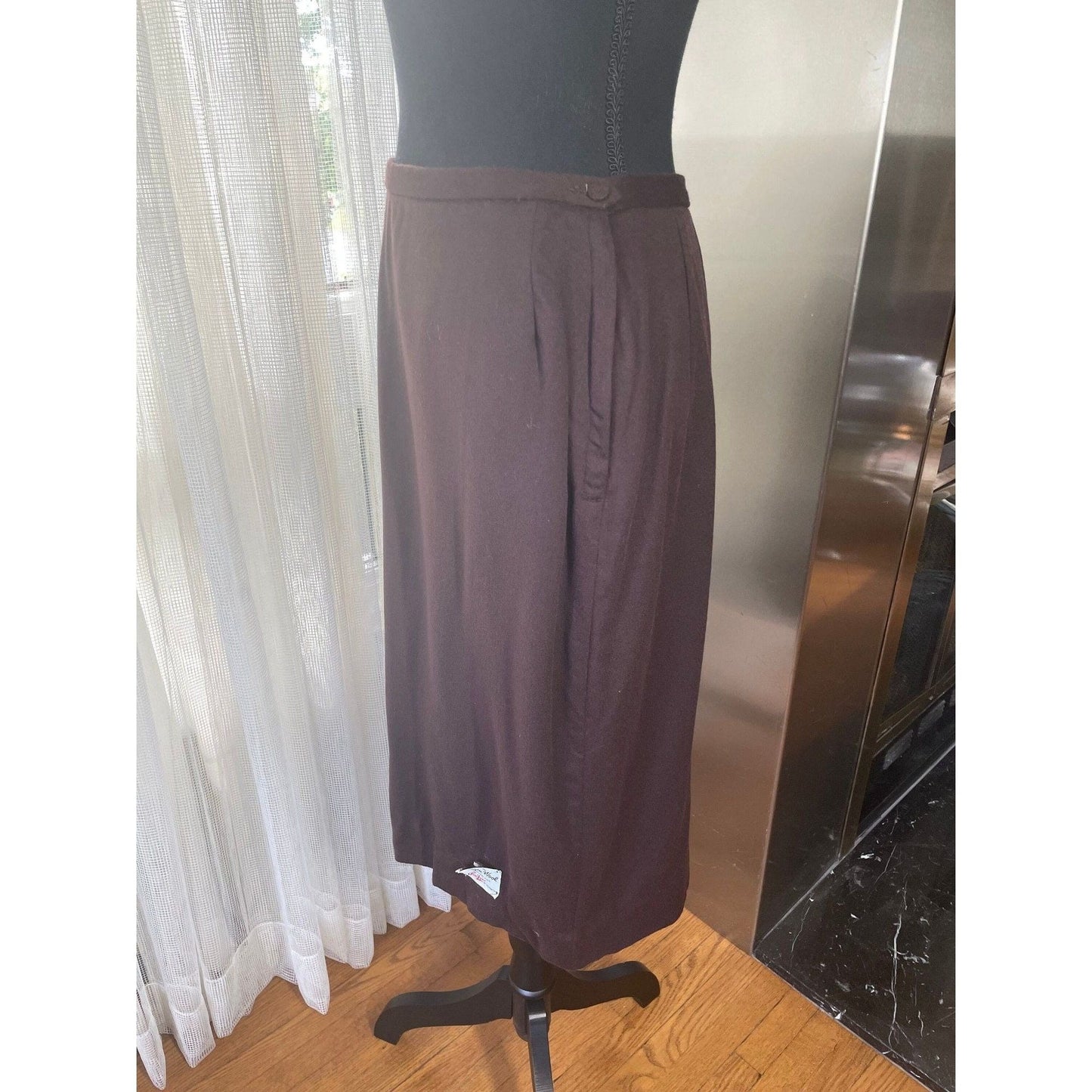 Vintage 1950s skirt, 100% wool, chocolate brown, Toni Lynn of Edmonton