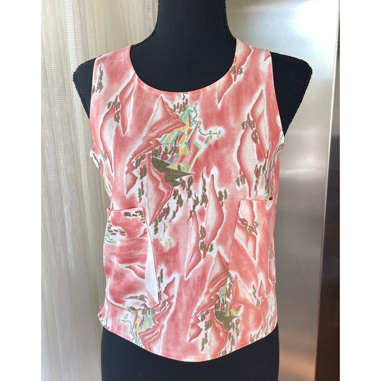 Vintage 80s tank top with pockets, pink abstract pattern