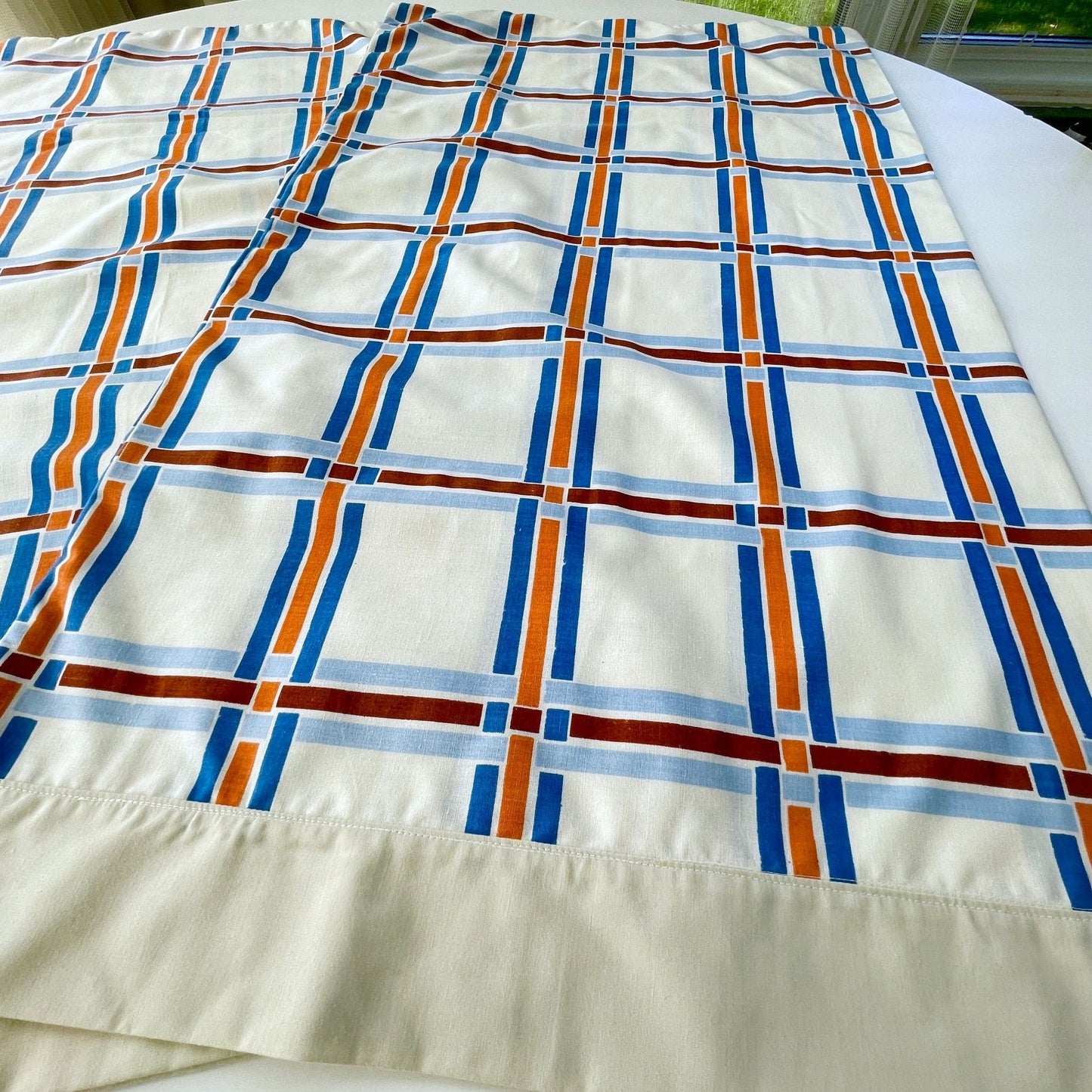 Vintage 70s pillowcases, plaid geometric pattern, TruPrest