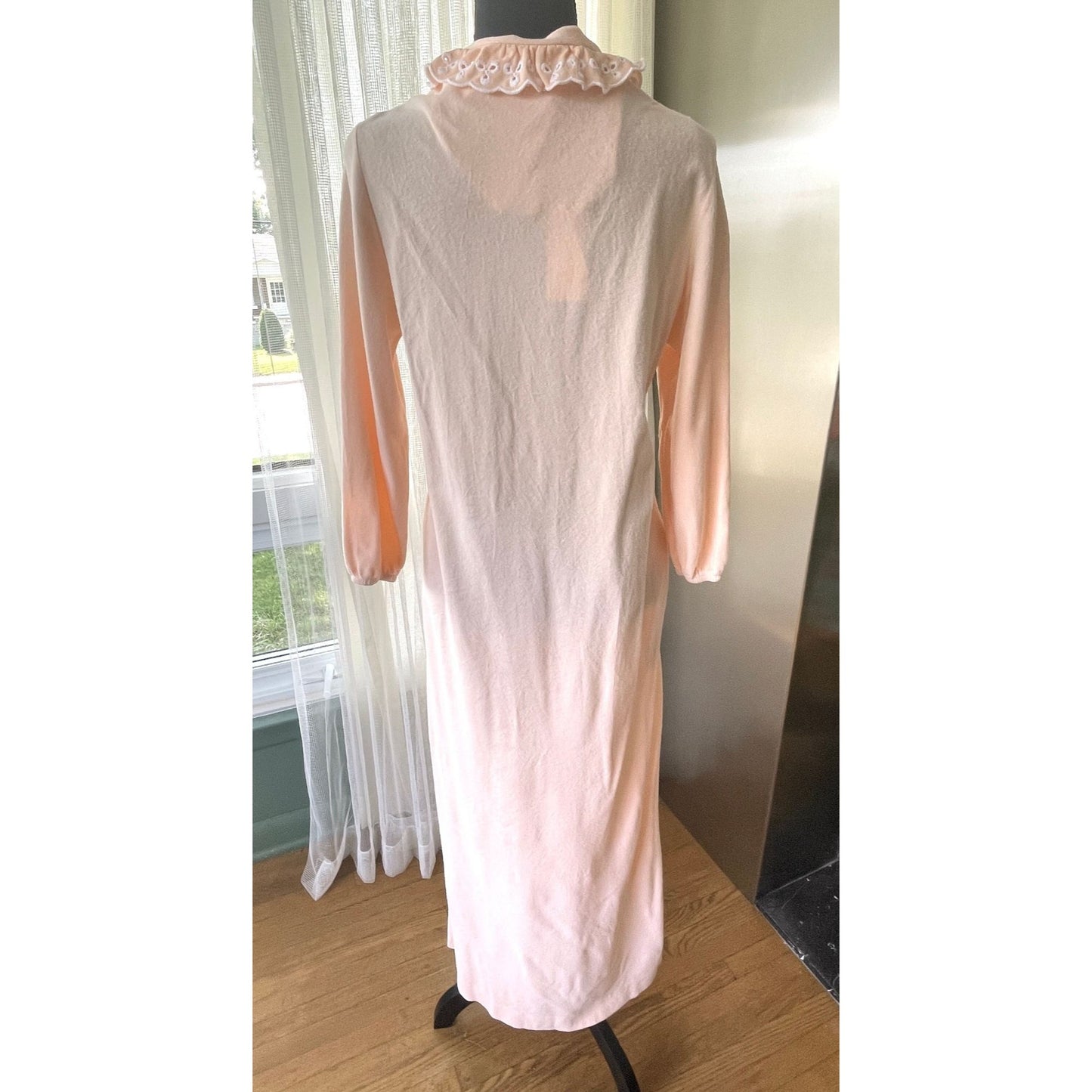 Vintage 80s robe, peach flannel, Hamilton Lingerie