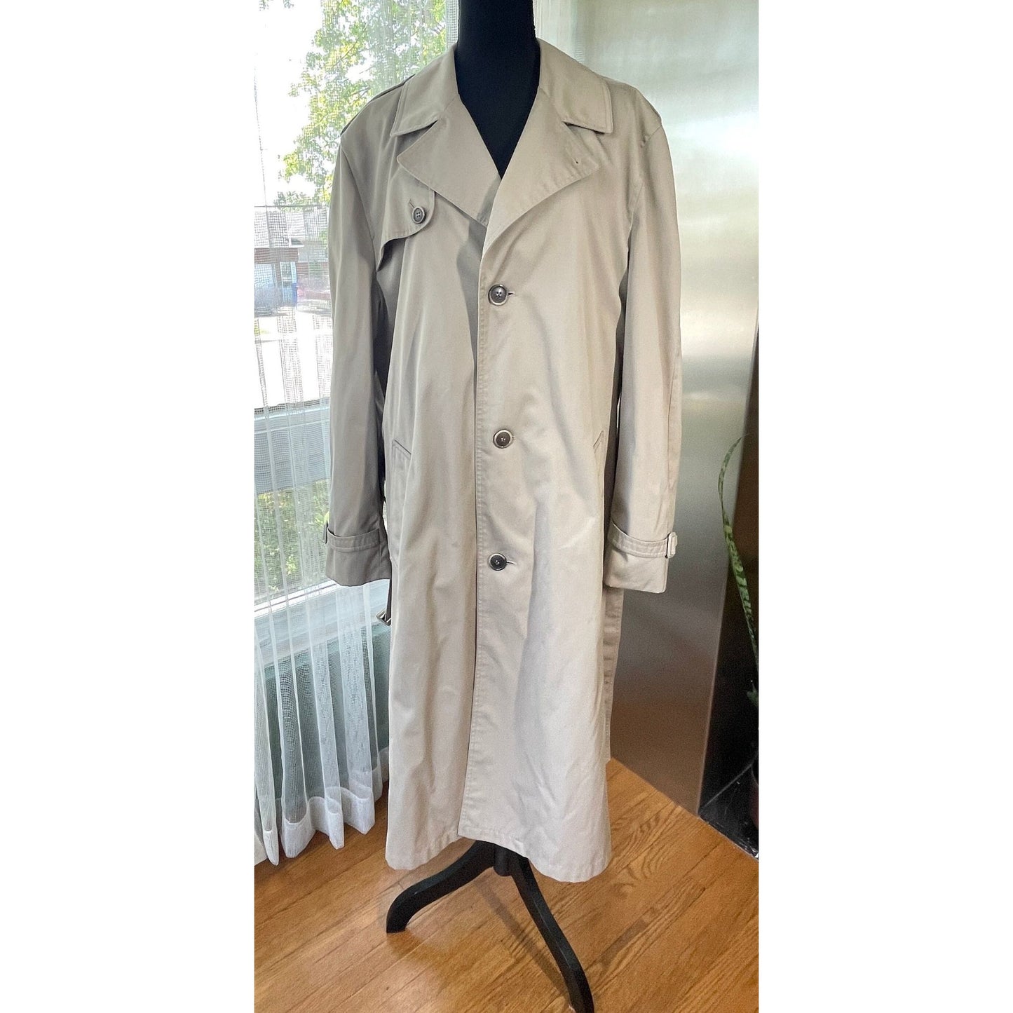 Vintage 80s tan trench coat, gender neutral, Pierre Cardin