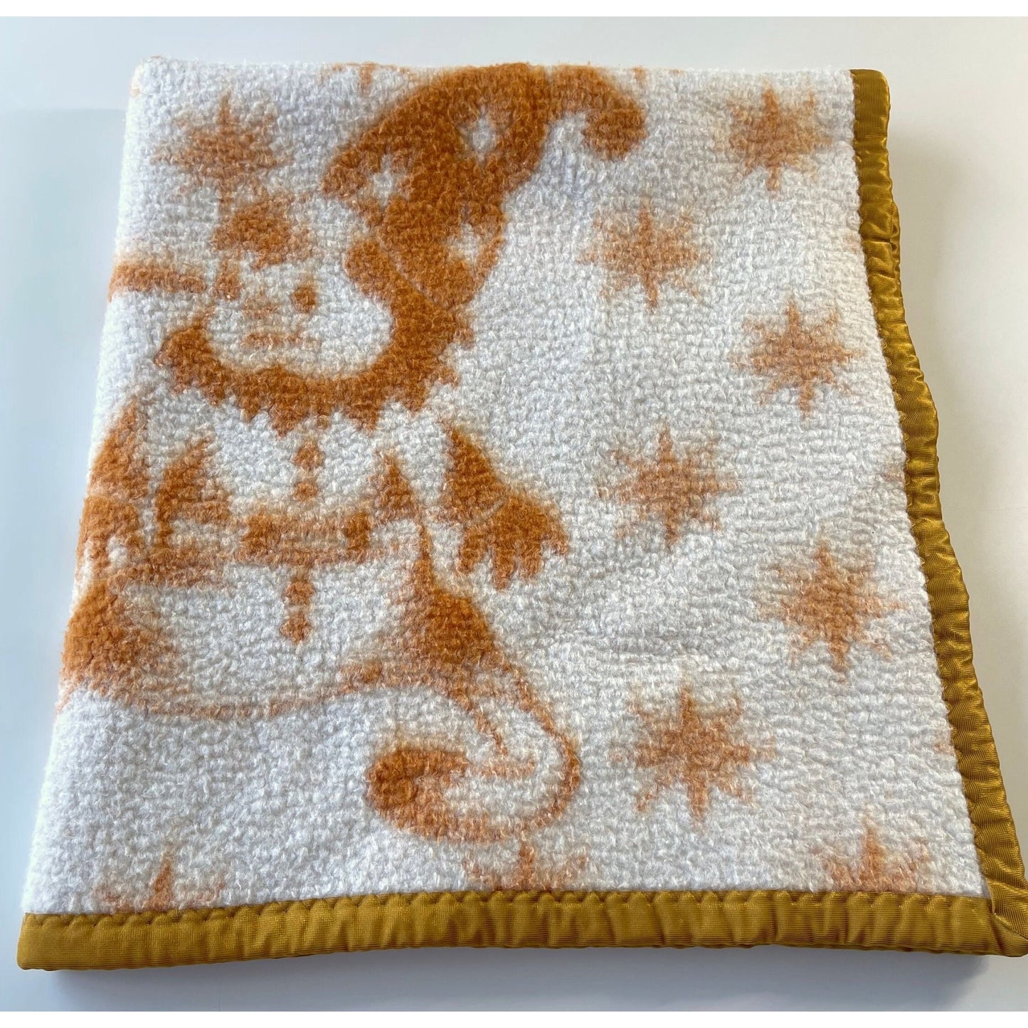 Vintage baby blanket, reversible fleece with satin trim