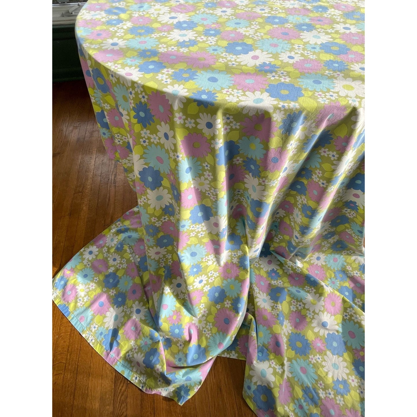 Vintage 70s flat sheet, double/full size, Wabasso