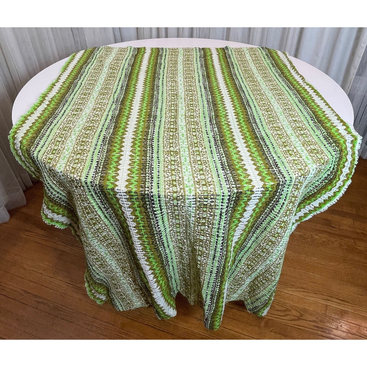 Vintage 70s curtain, green geometric pattern
