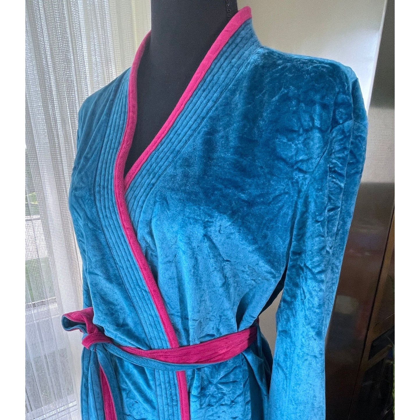 Vintage 80s robe, blue and pink crushed velvet, Sears
