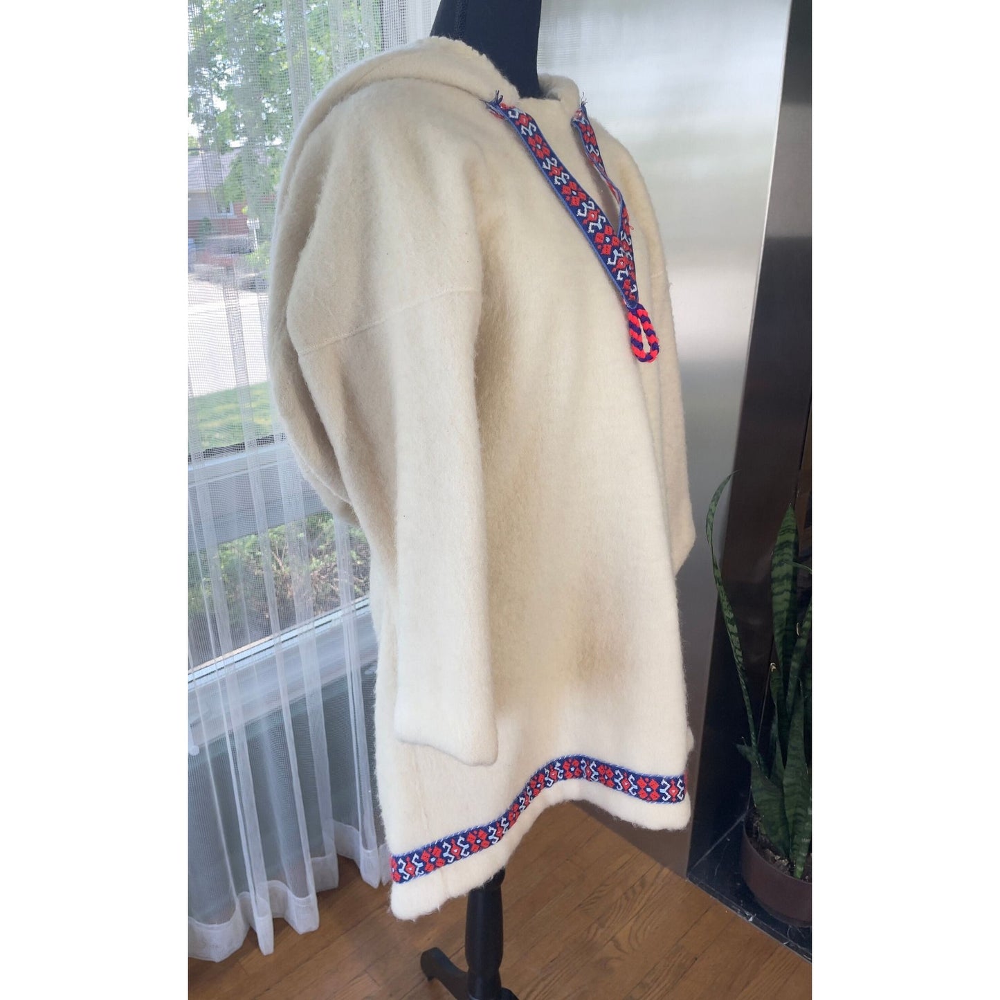 Vintage 1960s Inuit Amauti, 100% wool parka, built-in baby pouch