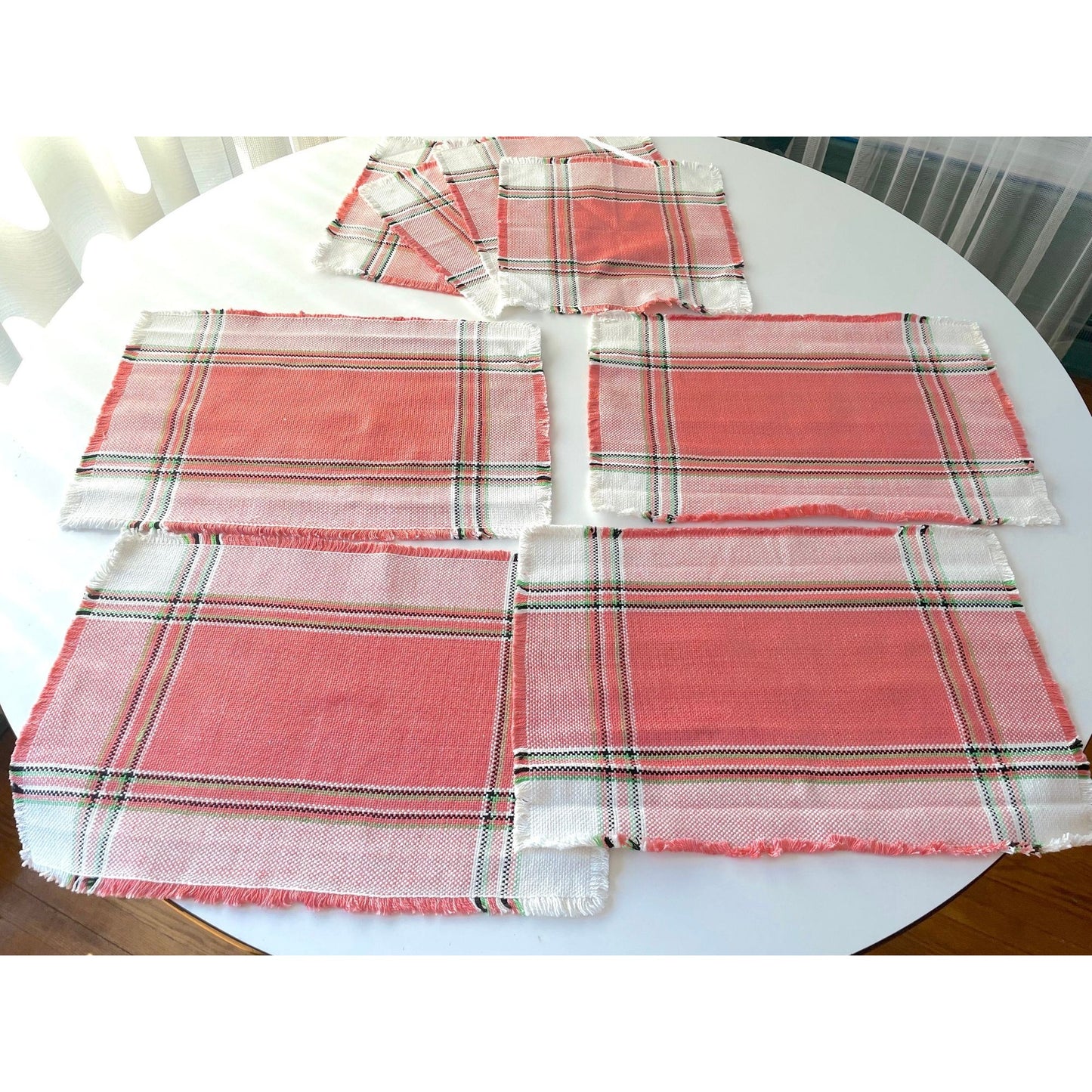 Vintage 80s placemats and napkins set
