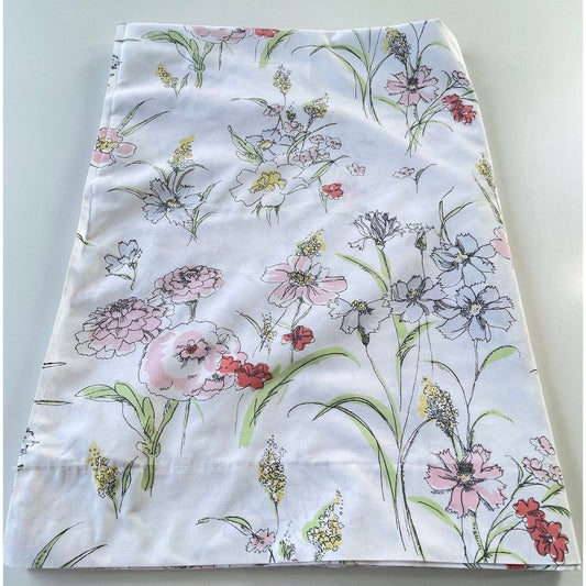 Vintage 70s flat sheet, pastel floral twin size bed, J.P. Stevens & Co.