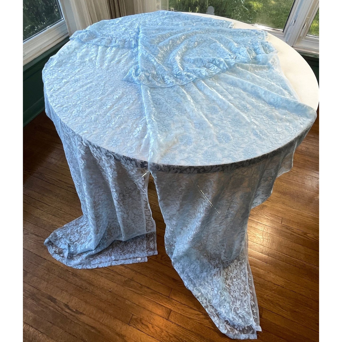 Vintage 70s curtain, blue floral with top ruffle