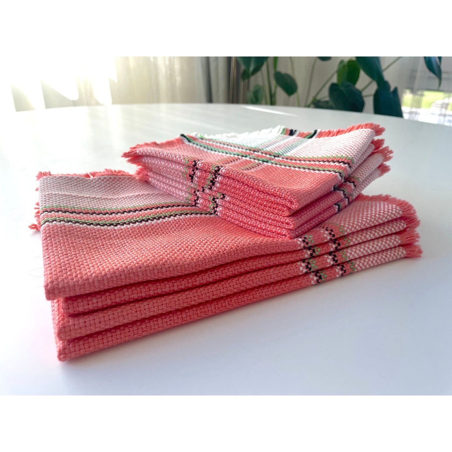 Vintage 80s placemats and napkins set