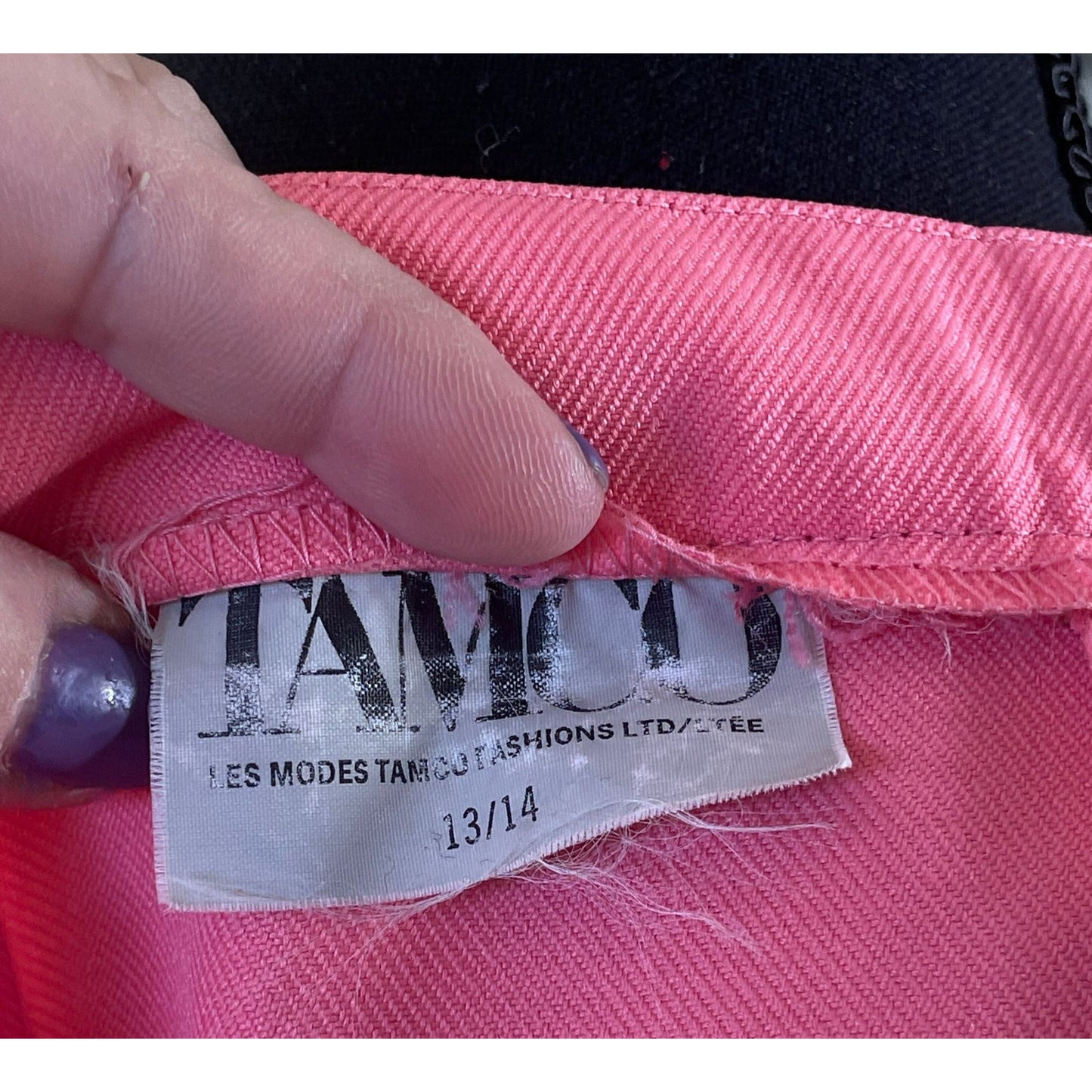 Vintage 80s midi skirt, bubblegum pink polyester, by Tamco