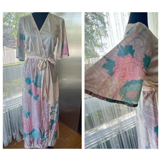 Vintage 1960s house dress, floral nylon robe, Molyclaire Canada