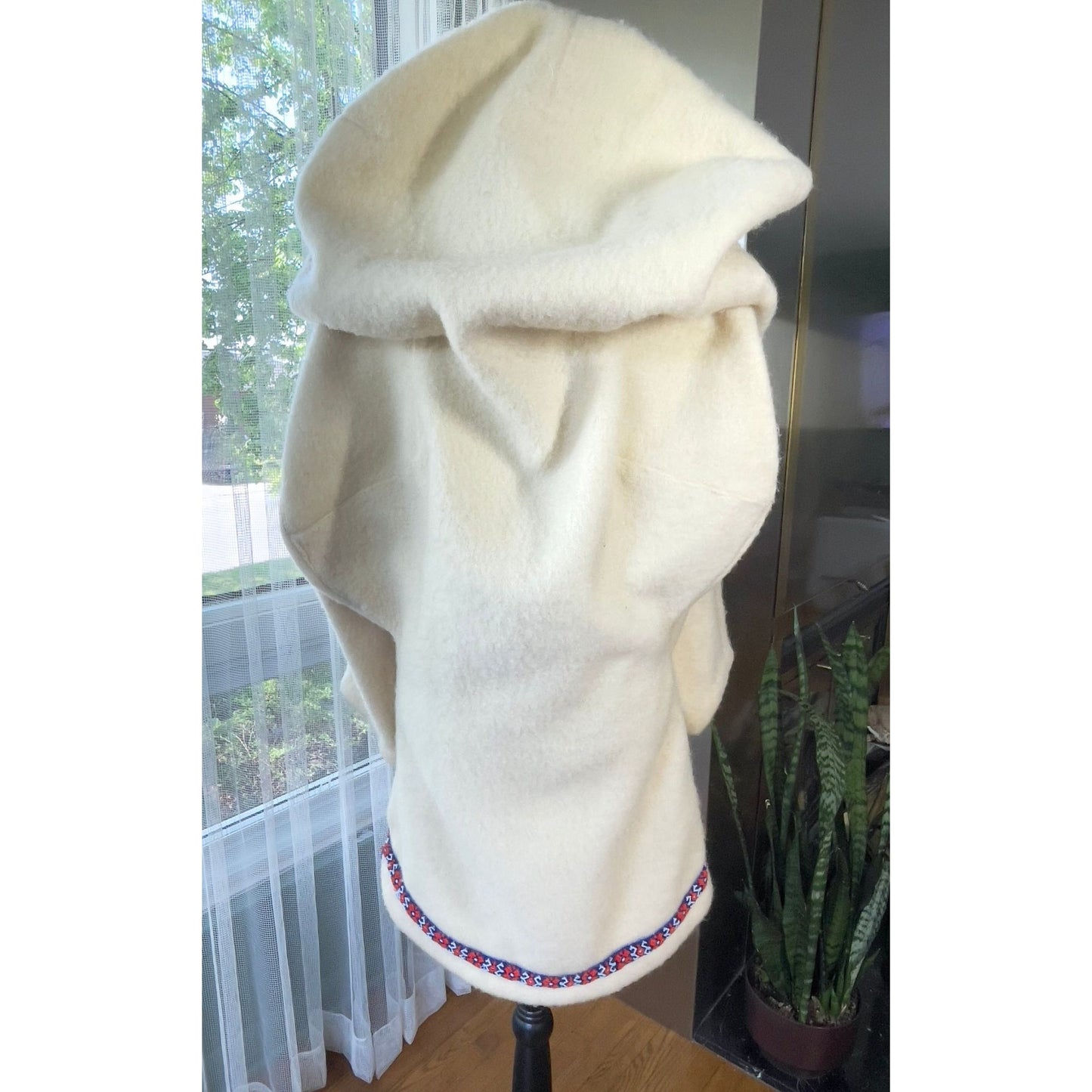 Vintage 1960s Inuit Amauti, 100% wool parka, built-in baby pouch