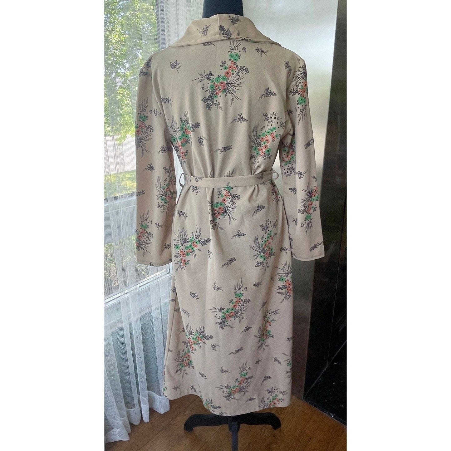 Vintage 70s house dress, light taupe with orange and green floral