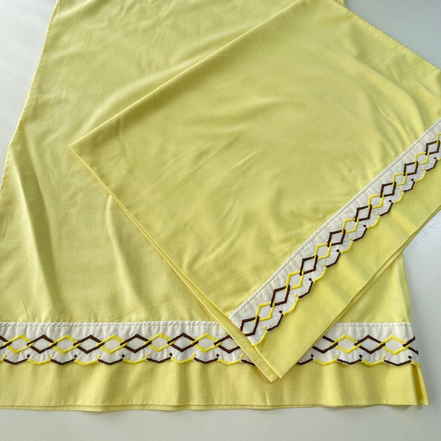 Vintage 70s pillowcases set, solid yellow with embroidered trim, TruPrest