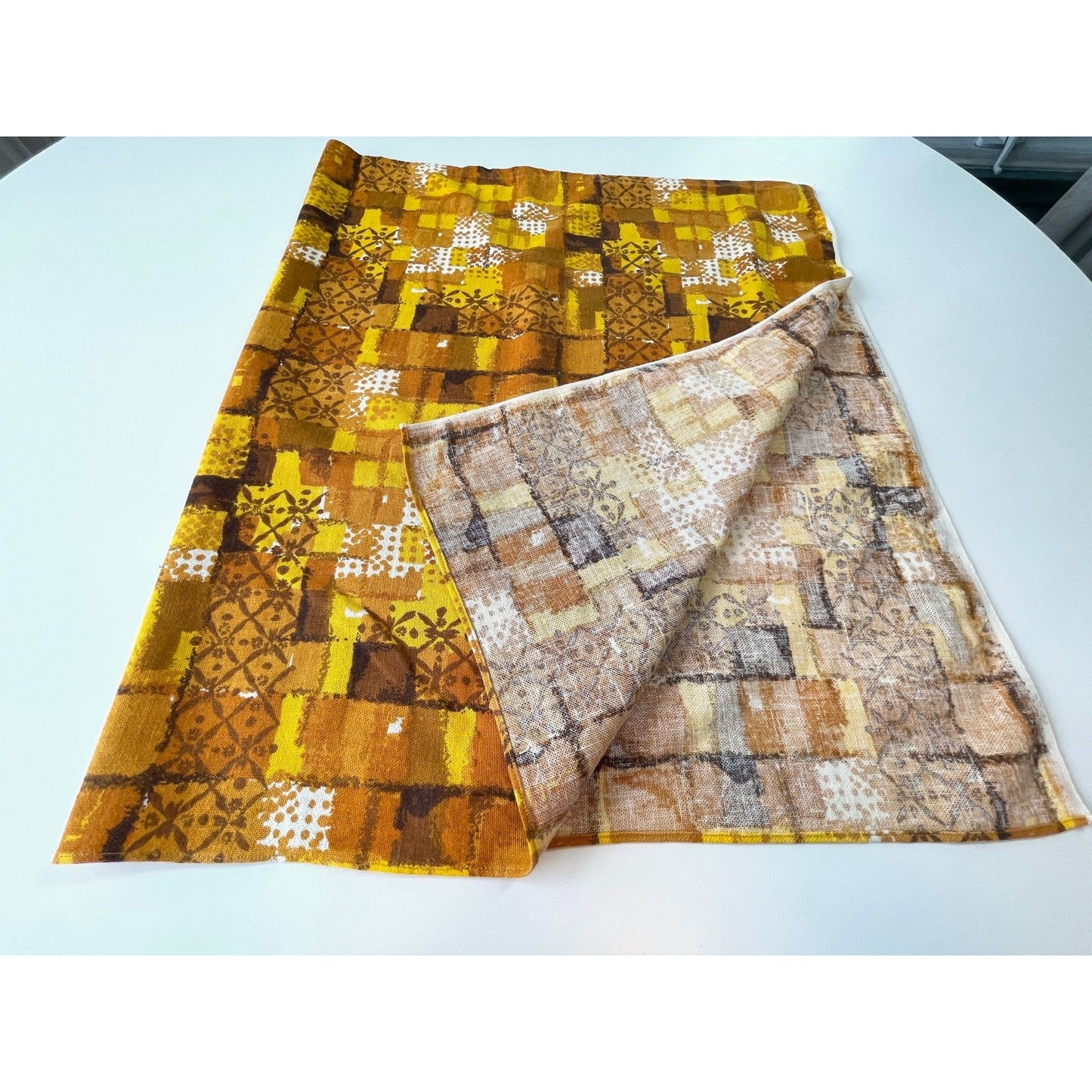 Vintage 60s mod tablecloth, orange geometric pattern
