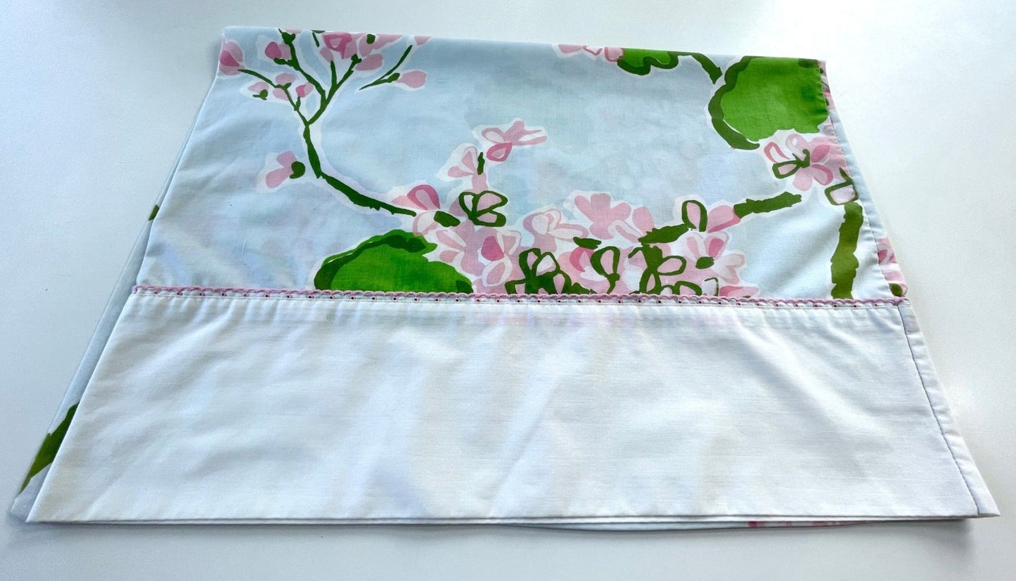 Vintage 70s pillowcase, pink floral with greenery, Springmaid Bill Blass