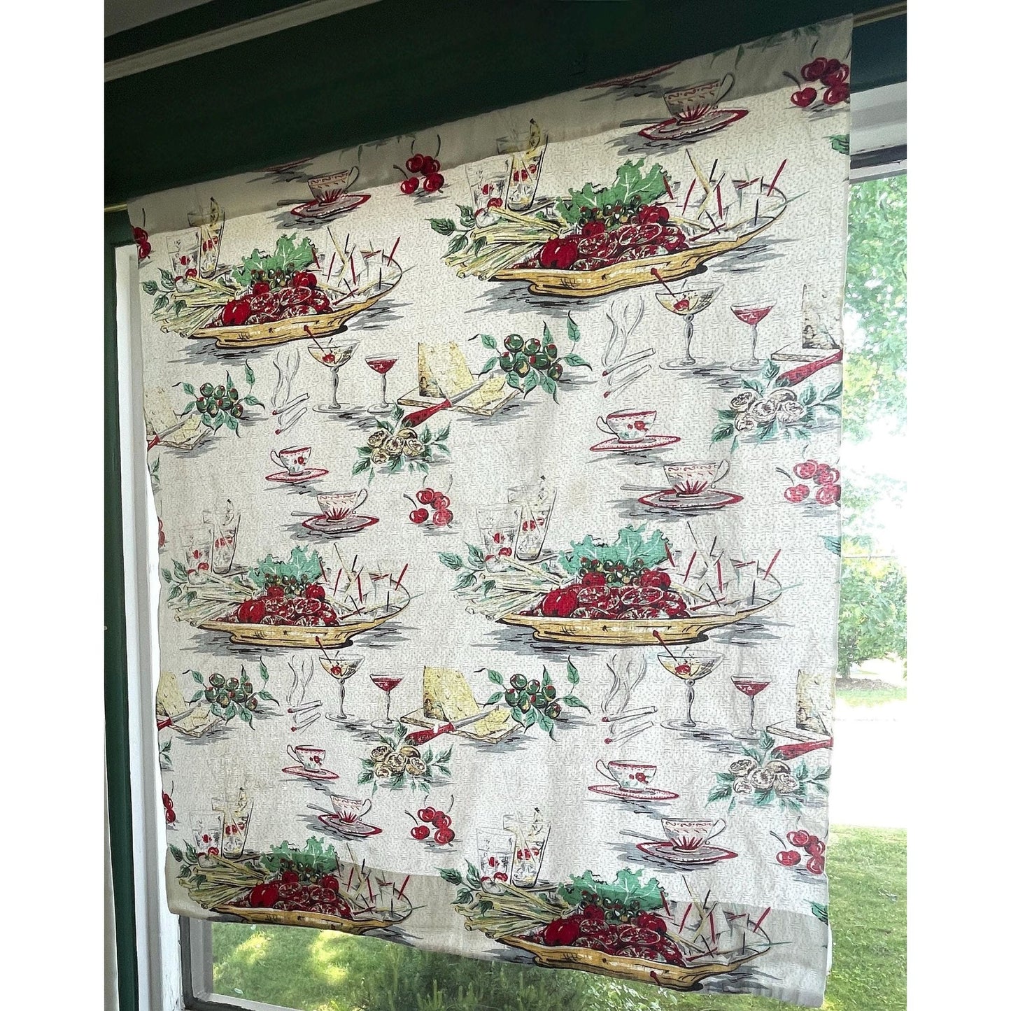 Vintage 50s barkcloth curtain, novelty print fruits, cocktails pattern panel