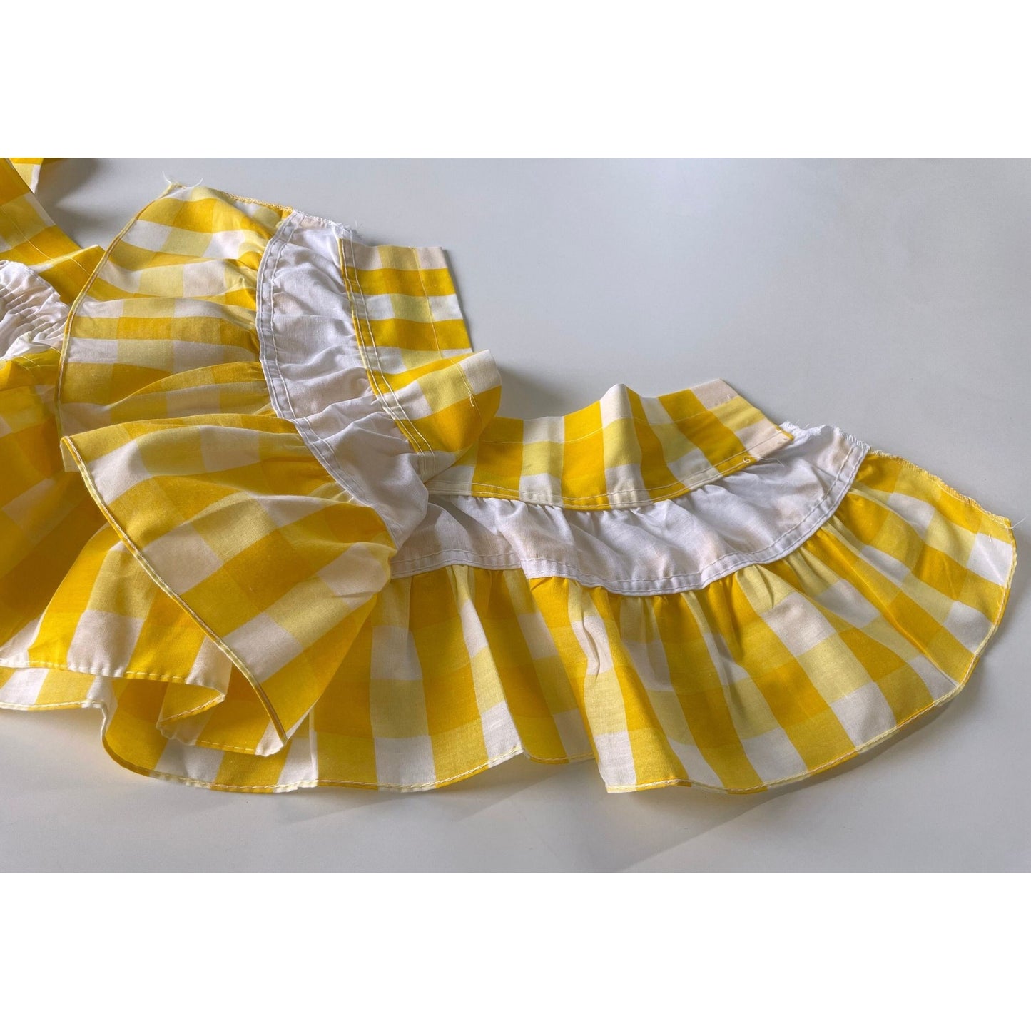 Vintage 70s valance curtain, yellow checkered