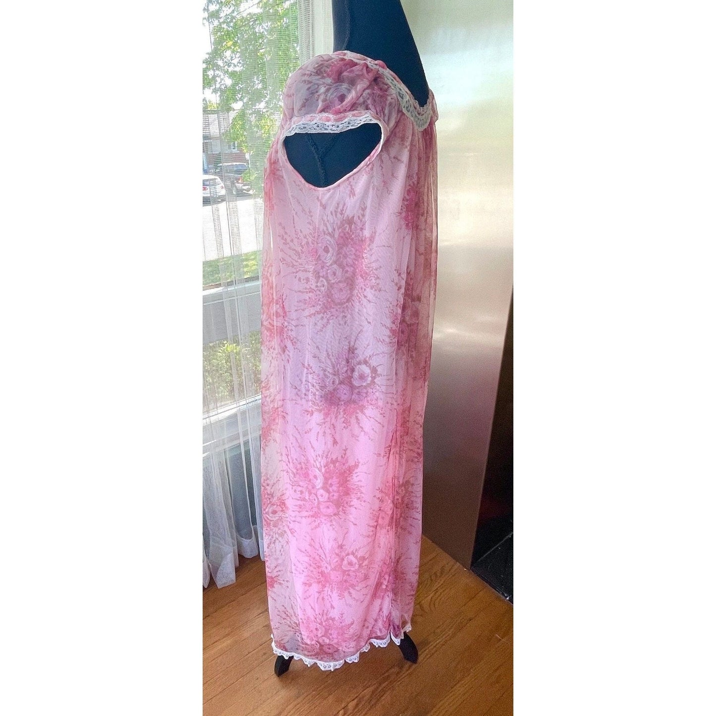 vintage 70s nightgown, pink floral double layers