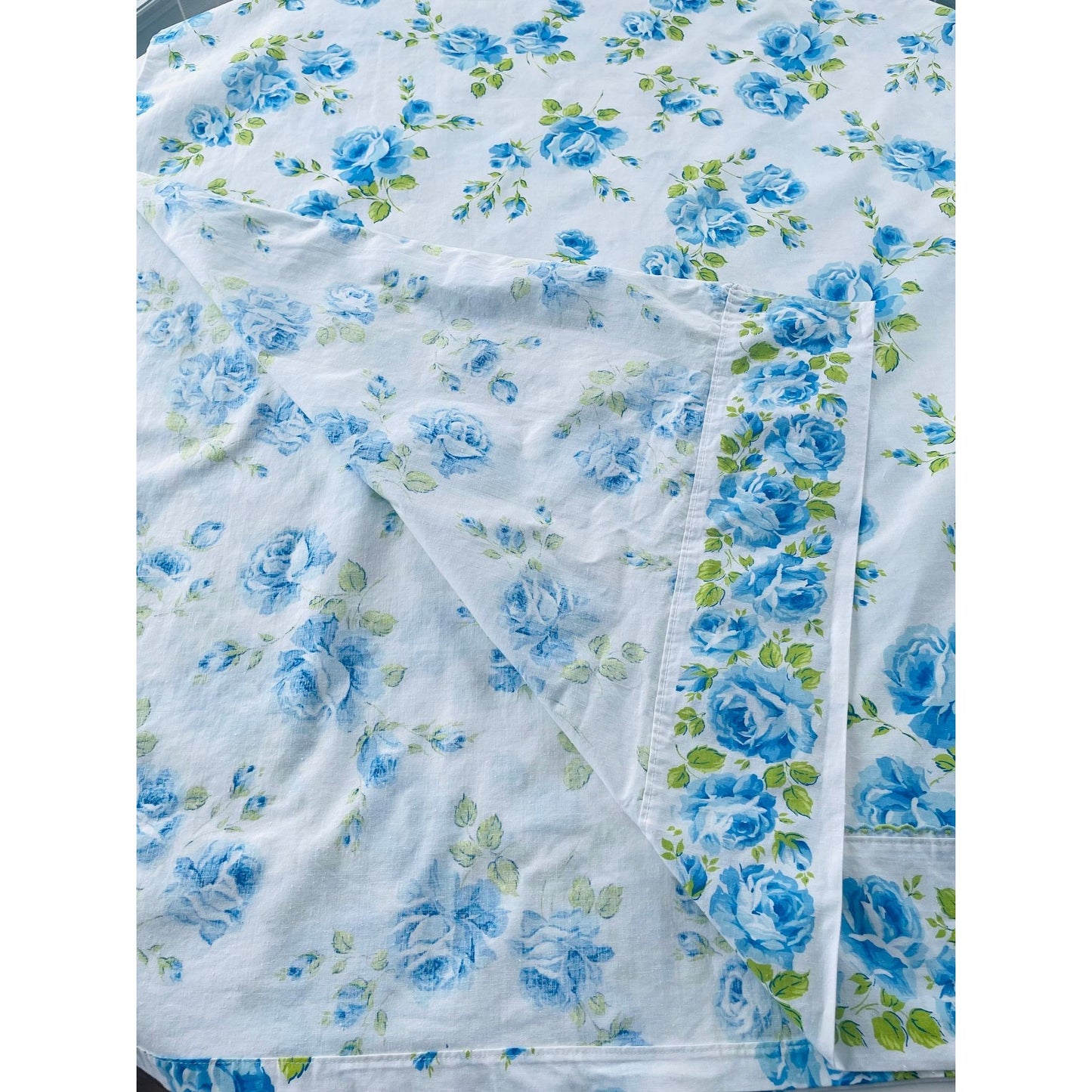 Vintage 70s flat sheet, twin size bed, Wabasso