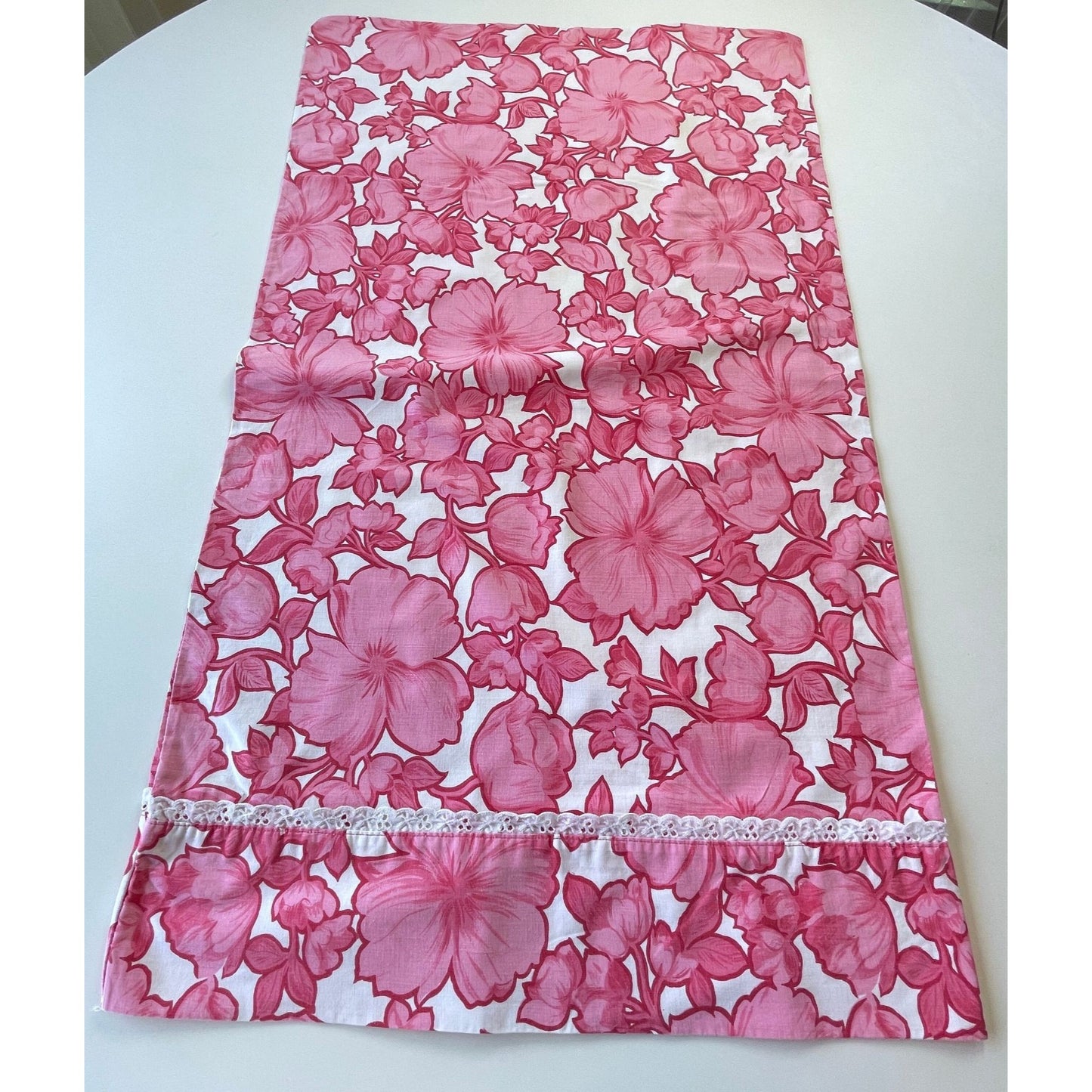 Vintage 70s pillowcase, Wabasso