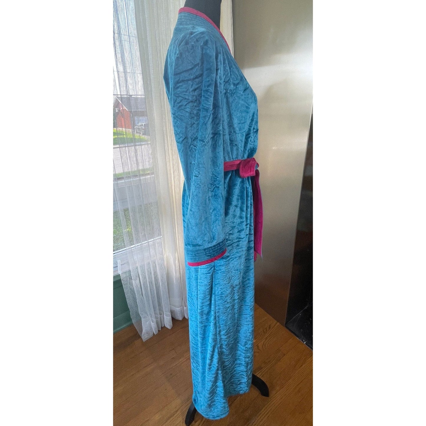 Vintage 80s robe, blue and pink crushed velvet, Sears