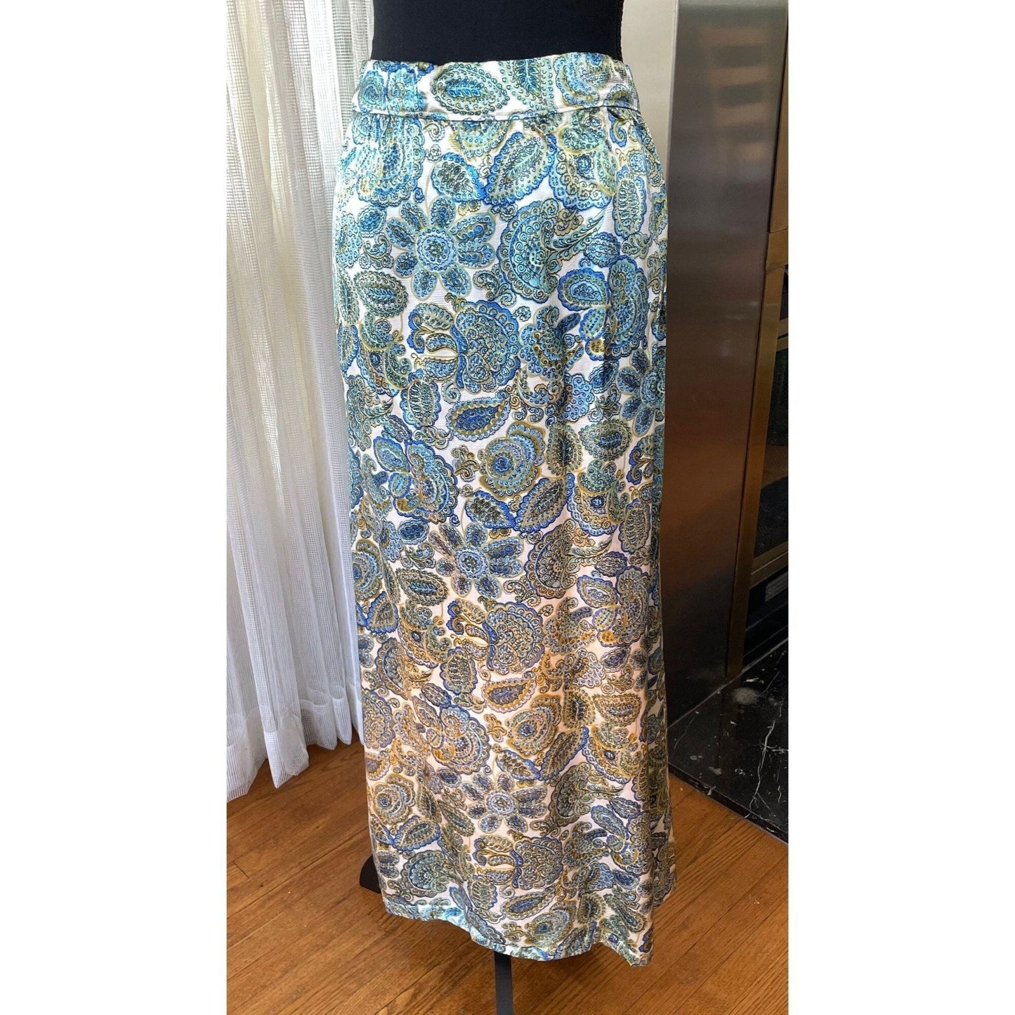 Vintage 70s paisley satin skirt, cotton lined, ankle length