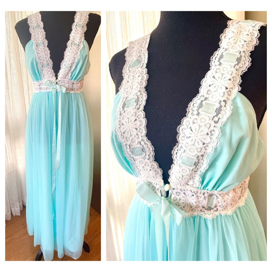 Vintage 1950s night dress, by Linda Underlovelies, turquoise sheer negligee