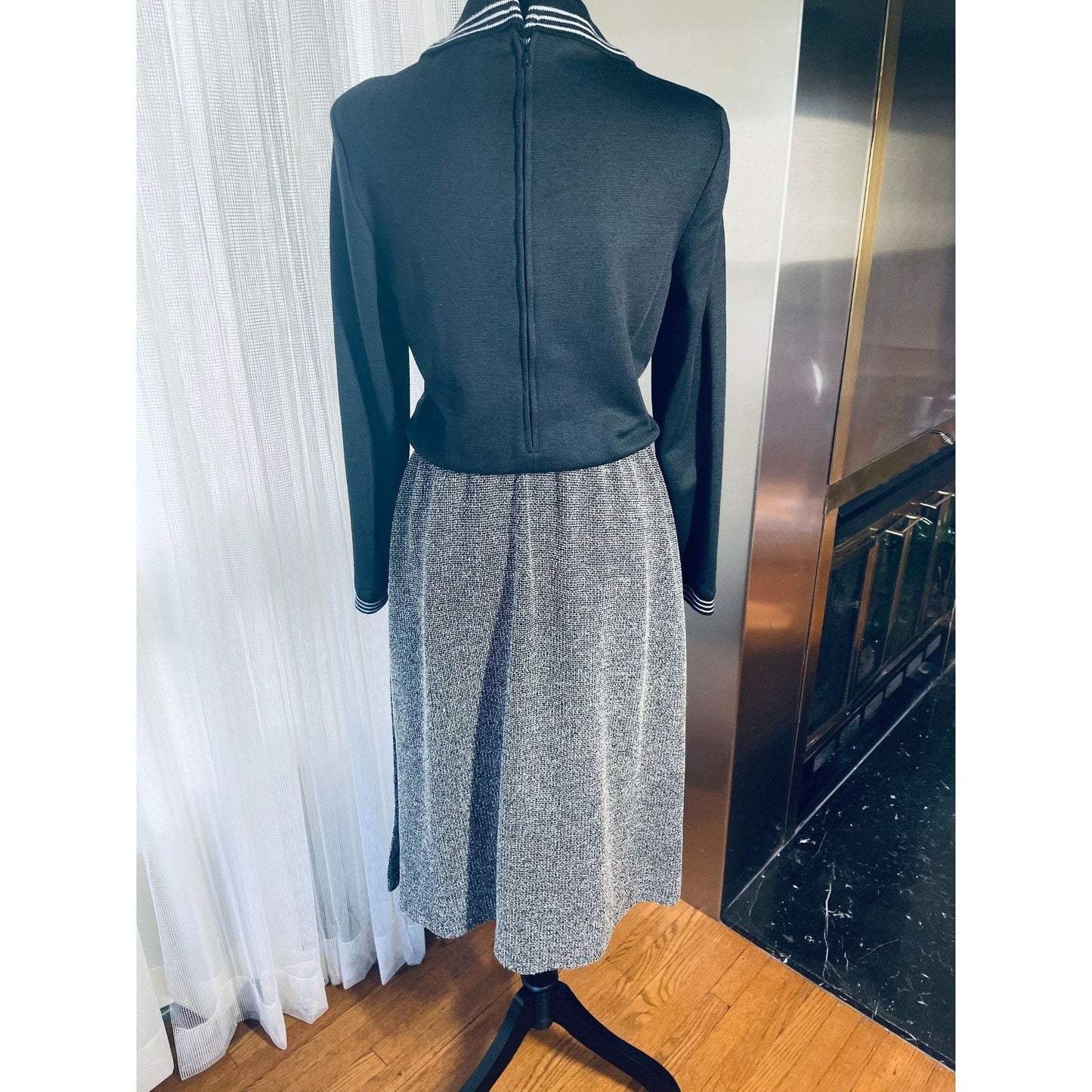 Vintage 70s dress, black and grey, long sleeves