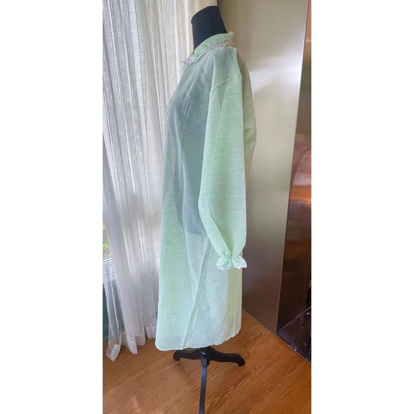 Vintage 1950s peignoir, mint green, Confezioni Maliarda Italy