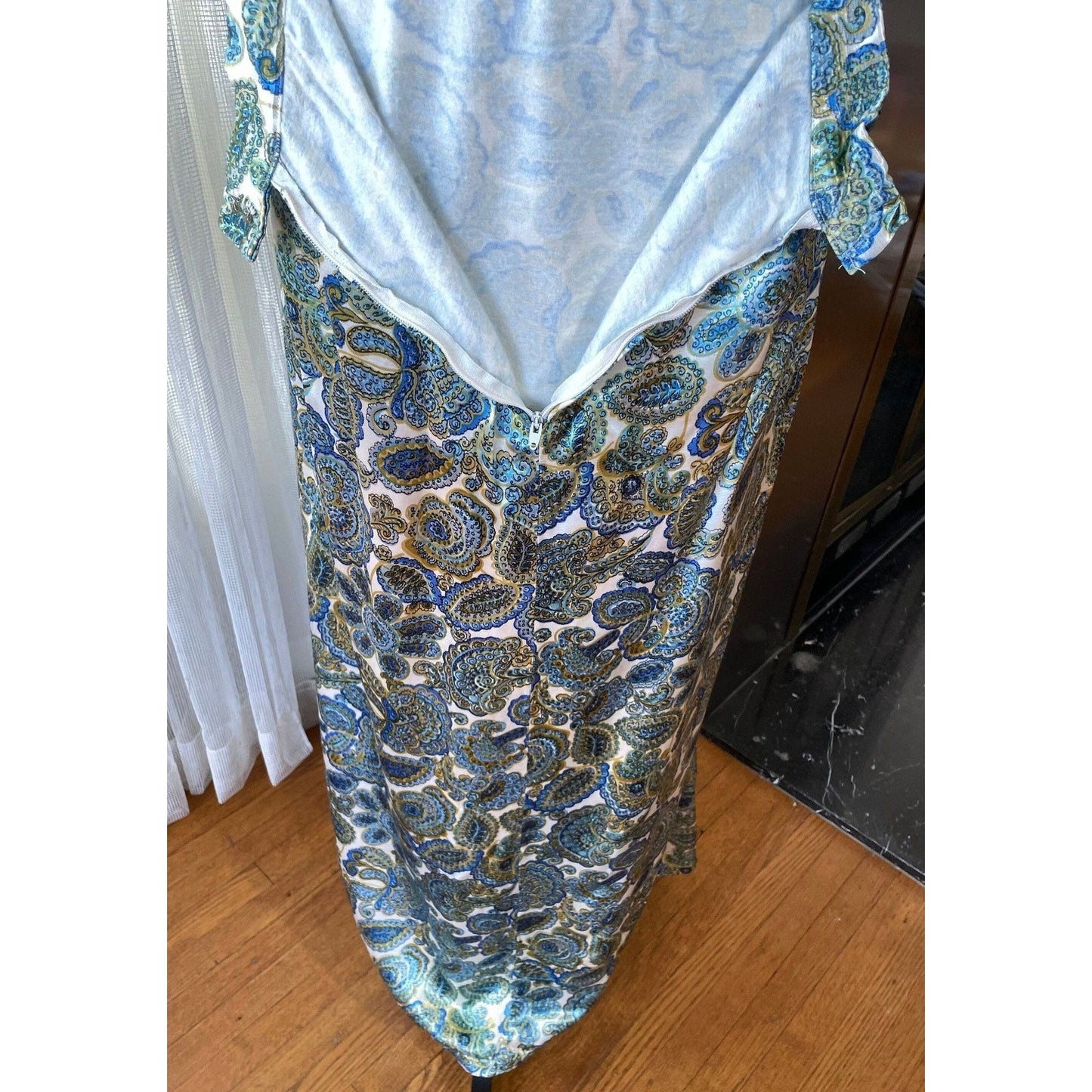 Vintage 70s paisley satin skirt, cotton lined, ankle length