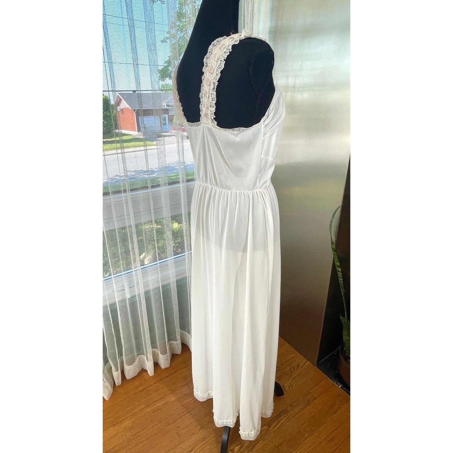 Vintage 1950s night dress, Luxite by Kayser slip on sheer negligee