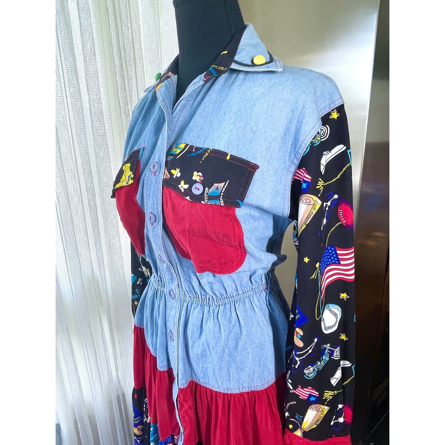 Vintage 80s dress, denim shirtdress, full skirt American patriotic pattern, D. Frank