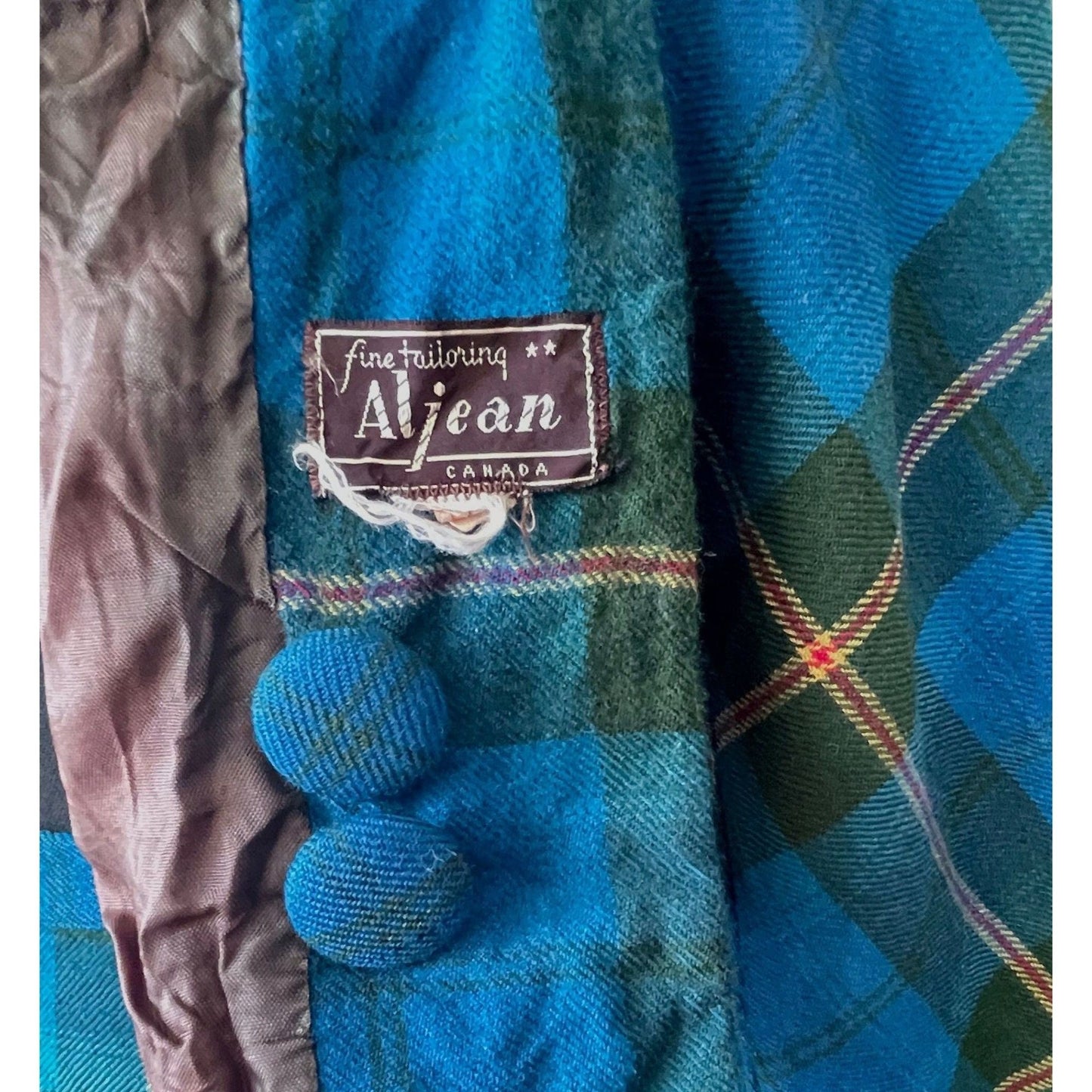 Vintage 1960s two pieces set, plaid wool jacket and straight skirt, AlJean
