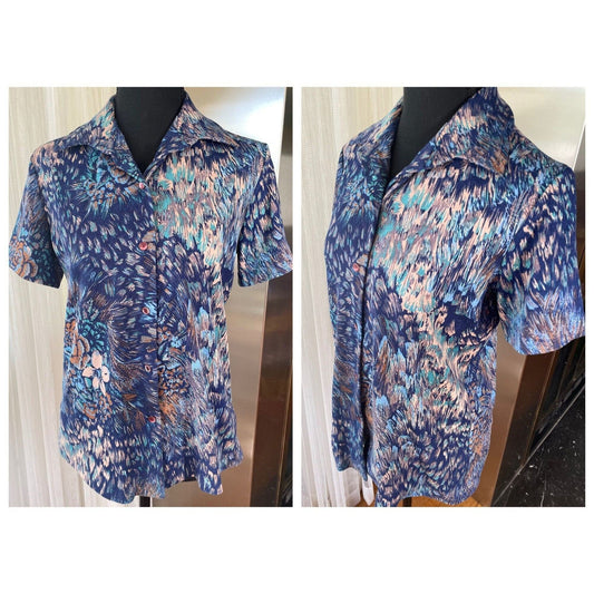Vintage 70s blouse, abstract blue pattern, short sleeves
