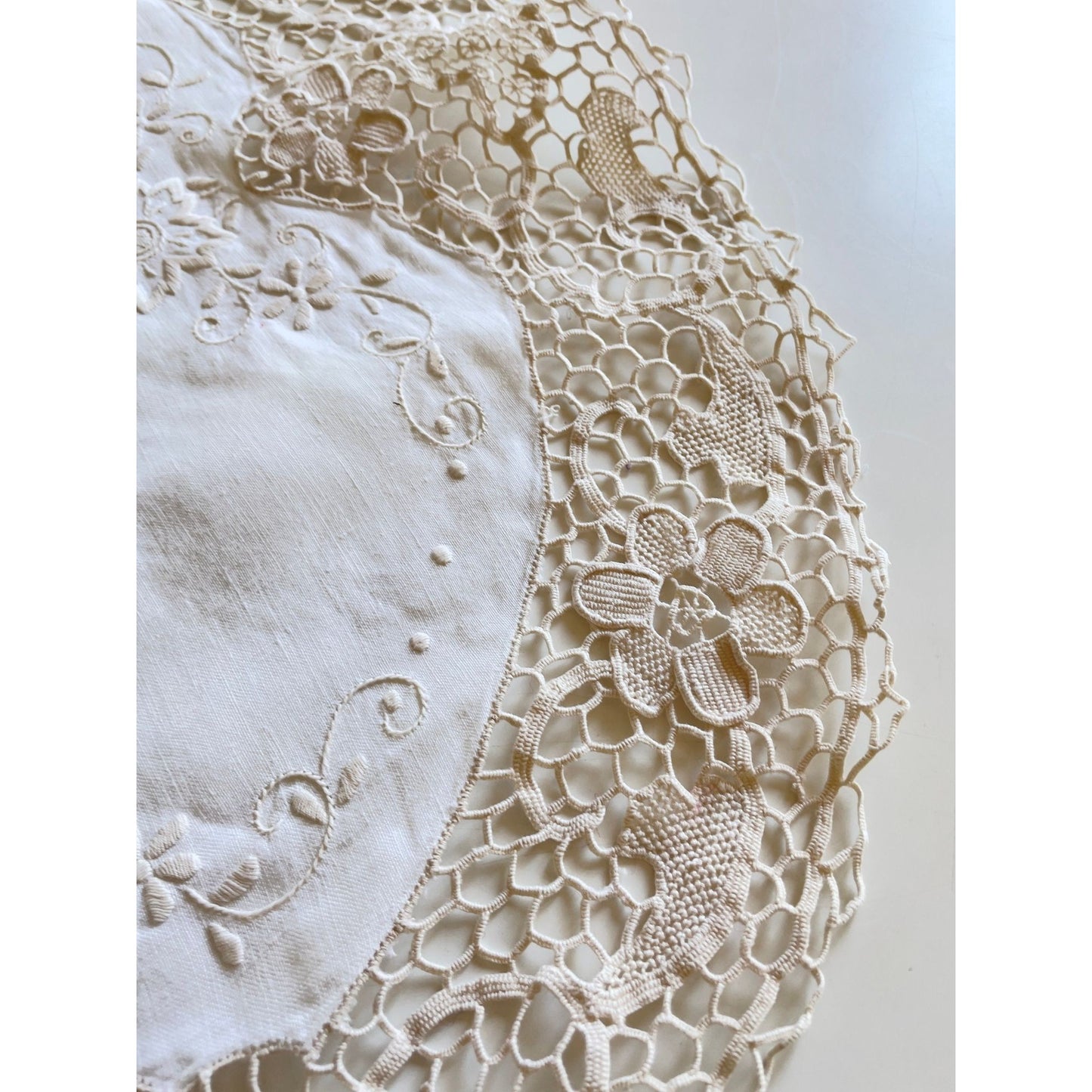 Vintage embroidered and crochet doily, 20 inches wide