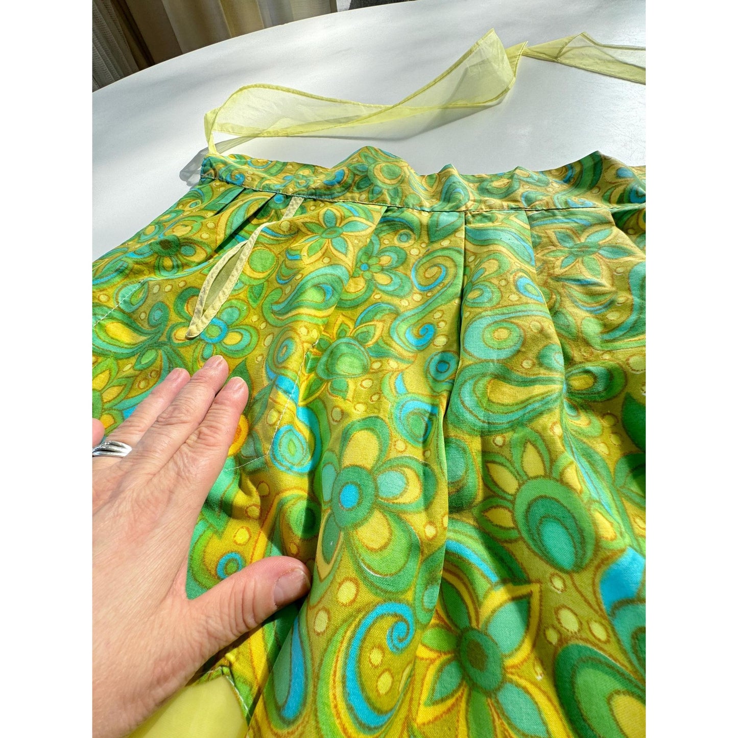 Vintage 60s half apron, reversible organza & cotton, yellow, lime green, teal paisley, with pockets