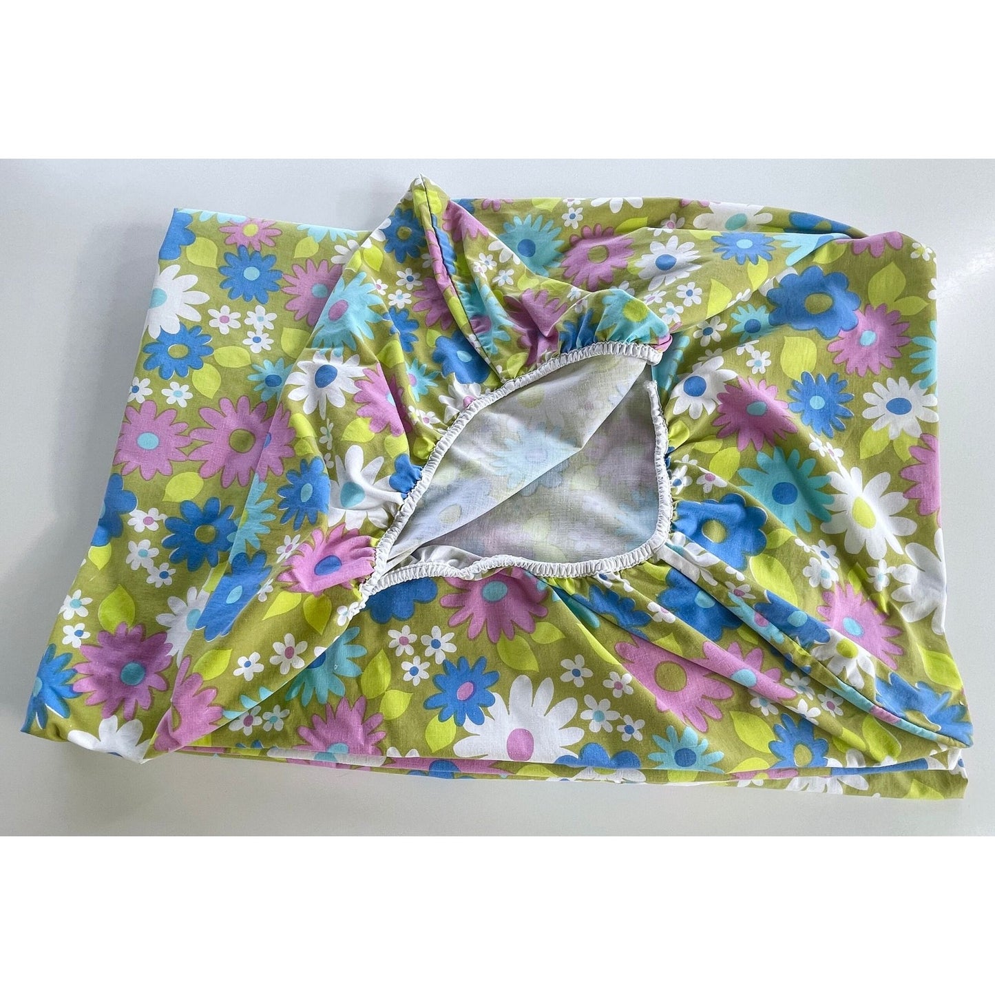 Vintage 70s fitted sheet, Wabasso, twin size bed