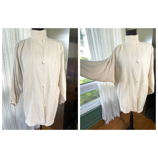 Vintage 80s ladies coat, ecru offwhite, batwing sleeves, Adorable Sewing