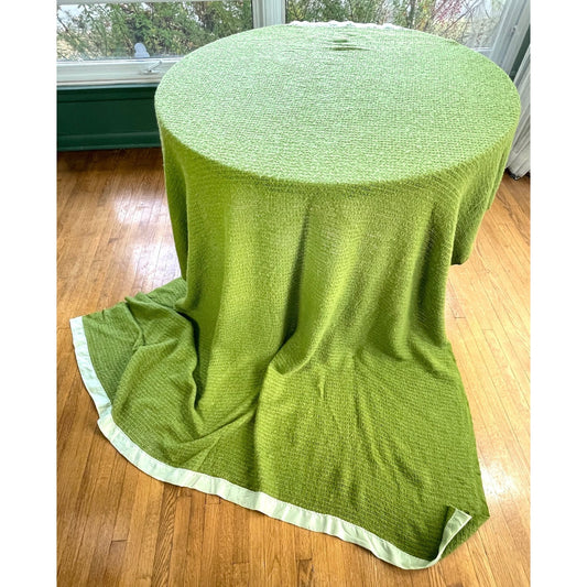 Vintage 80s weave green blanket, double / full size blanket