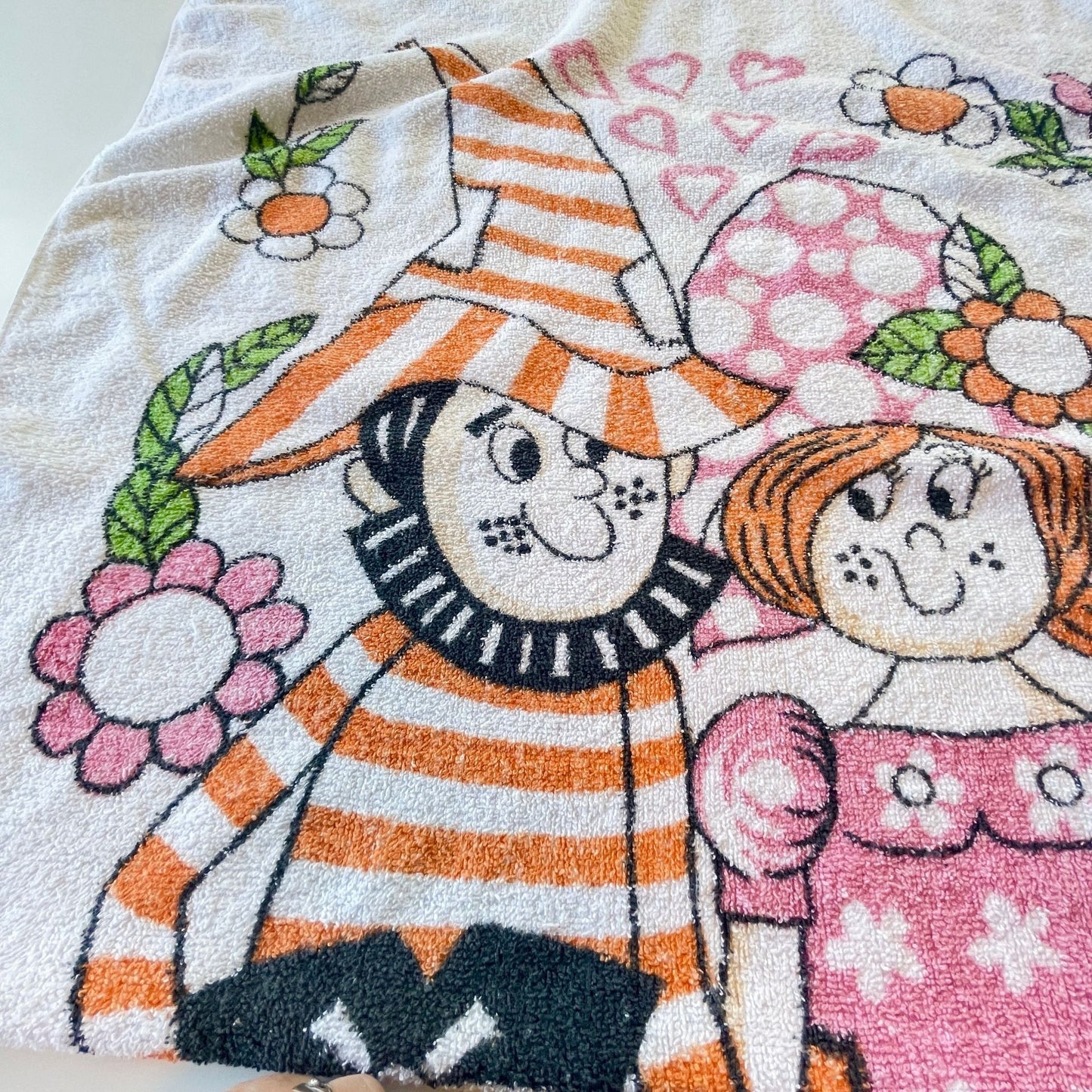 Vintage 70s beach towel