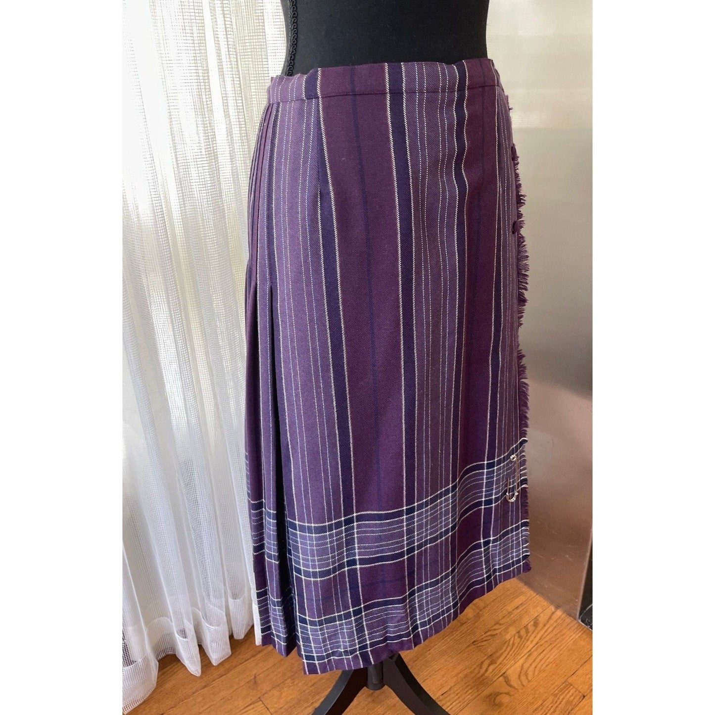 Vintage 80s pleated skirt, purple plaid new with original tag, 100% wool
