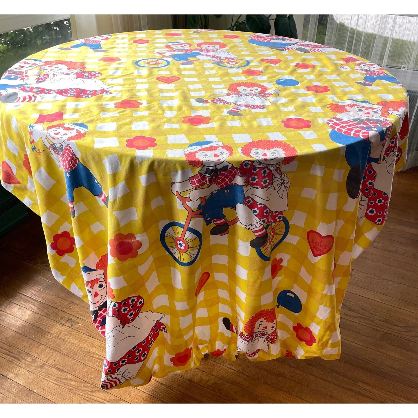 Vintage 70s fitted sheet, Raggedy Ann and Andy, twin size bed Bobbs-Merrill